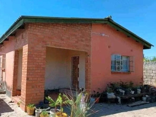 spacious-3-bedroom-house-in-kamwala