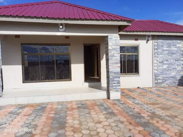 3-bedroom-house-for-sale-big-7