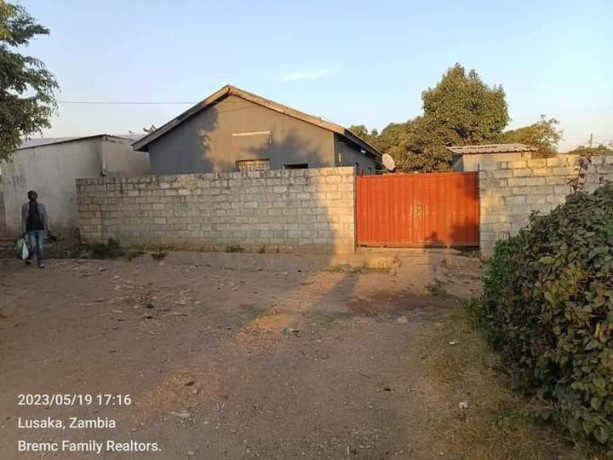 2-bedroom-and-2-roomed-house-for-sale-in-chazanga-big-8