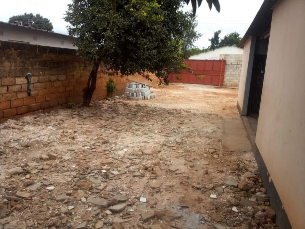 2-bedroom-house-for-sale-in-kaunda-square-big-1