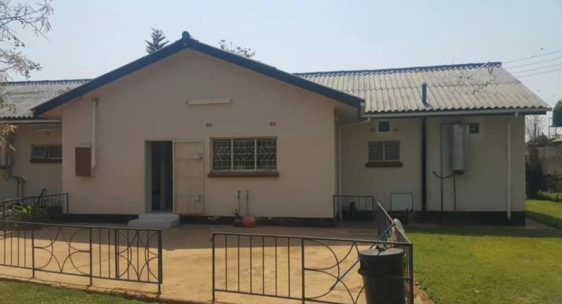 4-bedroom-house-for-sale-in-makeni-big-0