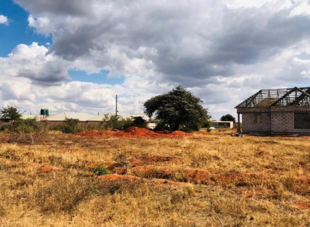 plot-for-sale-in-chalala-big-2