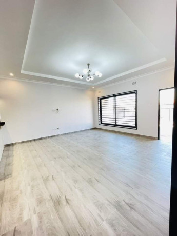 3-bedroom-flat-for-rent-in-ibex-meanwood-big-5