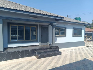 3-bedroom-flat-for-rent-in-lilayi