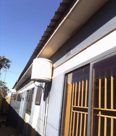 2-bedroom-flat-for-rent-in-lilayi-big-3