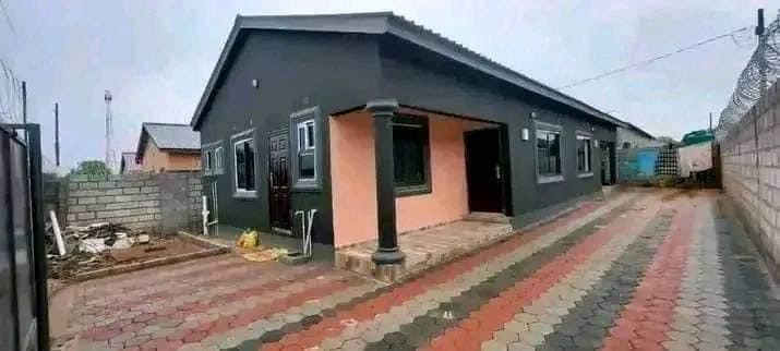 22-bedroom-flats-for-sale-in-ibex-hill-big-2