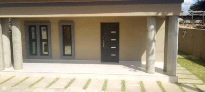 3-bedroom-house-for-sale-in-ibex-hill-big-4