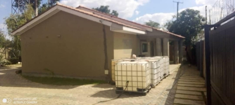 3-bedroom-house-for-sale-in-ibex-hill-big-2