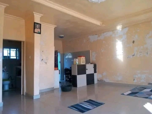 2-bedroom-flat-for-sale-in-ibex-hill-big-2