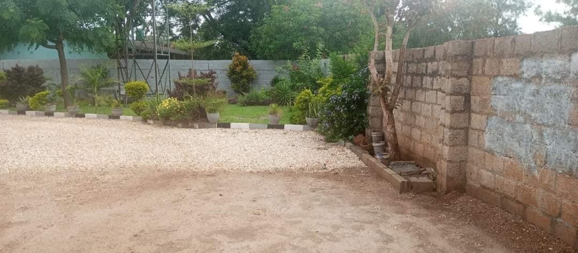 2-bedroom-flat-for-rent-in-woodlands-big-2