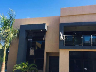 3-bedroom-flat-for-rent-in-ibex-meanwood