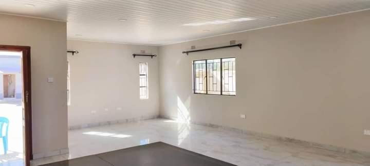 3-and-2-bedroom-flats-for-rent-in-meanwood-ibex-big-3