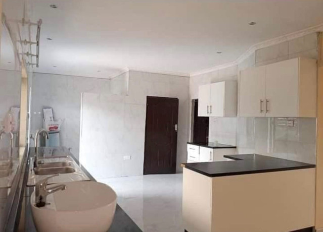 3-bedroom-flat-for-rent-in-ibex-meanwood-big-8