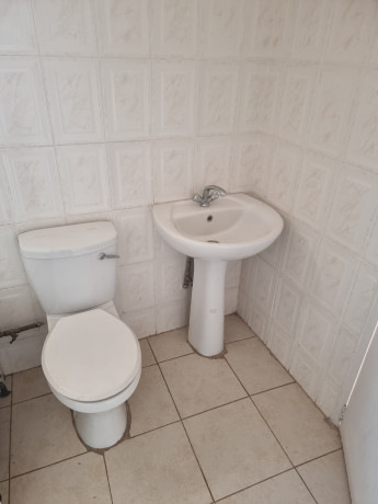 4-bedroom-farm-house-for-sale-in-kafue-big-1