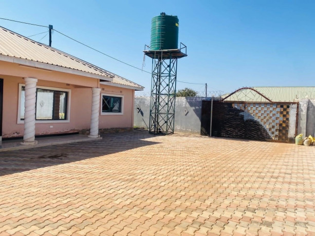 2-bedroom-flats-for-sale-in-lilayi-big-2