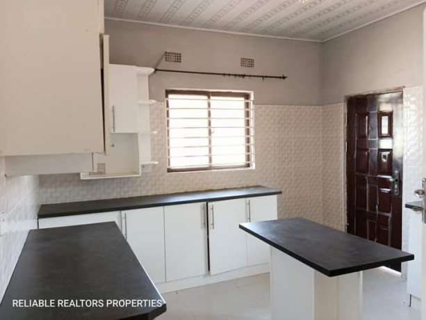 3-bedroom-apartment-for-rent-in-chalala-big-4