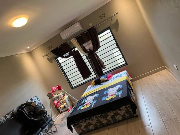 3-bedroom-flat-for-sale-in-lilayi-estate-big-6