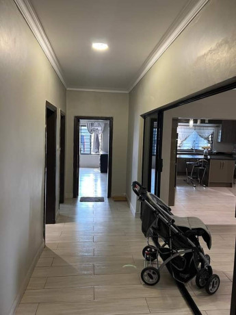 3-bedroom-flat-for-sale-in-lilayi-estate-big-3