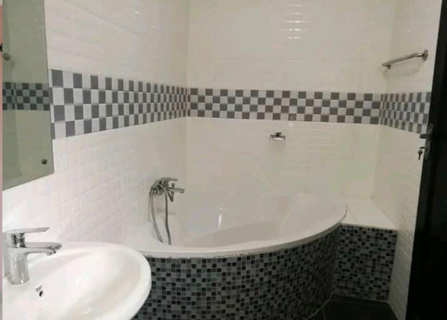 2-bedroom-flat-for-rent-in-makeni-big-9