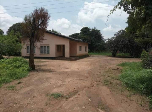 3-bedroom-house-for-rent-in-makeni-big-0