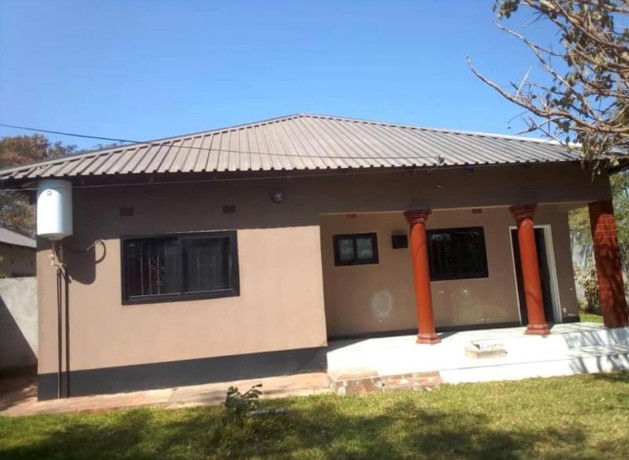 2-bedroom-flat-for-rent-in-makeni-big-2