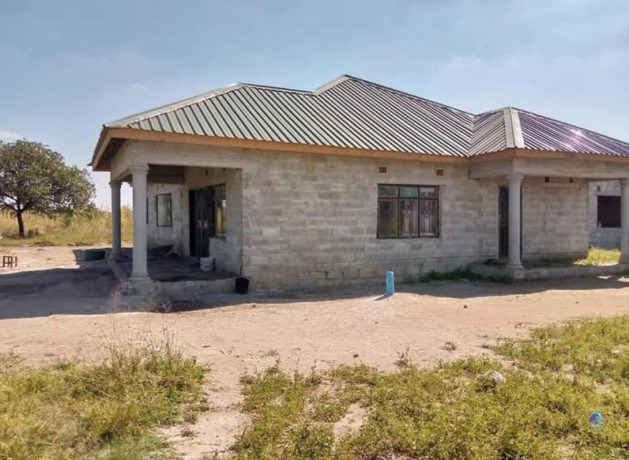 3-bedroom-house-for-sale-in-makeni-big-2