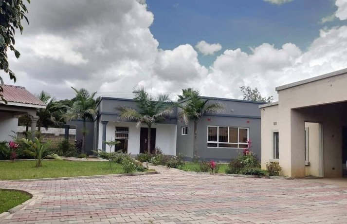 3-bedroom-house-for-sale-in-makeni-big-1