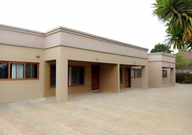 2-bedroom-flat-for-rent-in-makeni-big-0