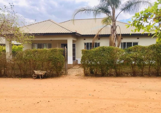 3-bedroom-flat-for-rent-in-makeni-big-0