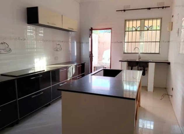 3-bedroom-flat-for-rent-in-makeni-big-1
