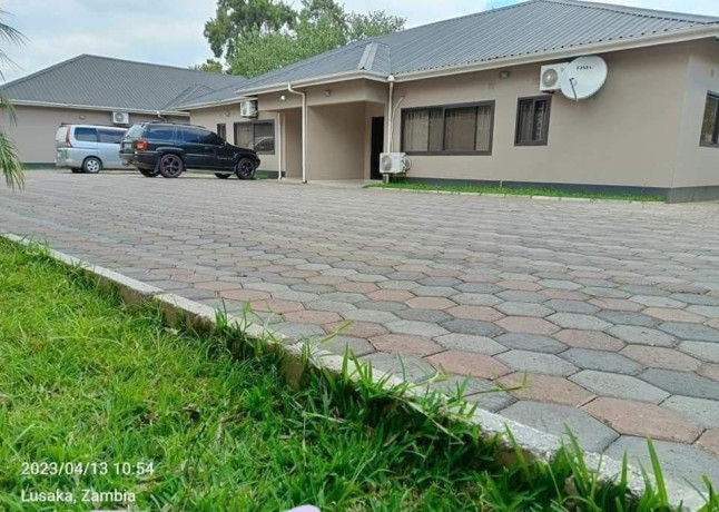 2-bedroom-flat-for-rent-in-roma-big-0