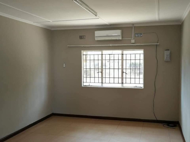 3-bedroom-flat-for-rent-in-jesmondine-big-5