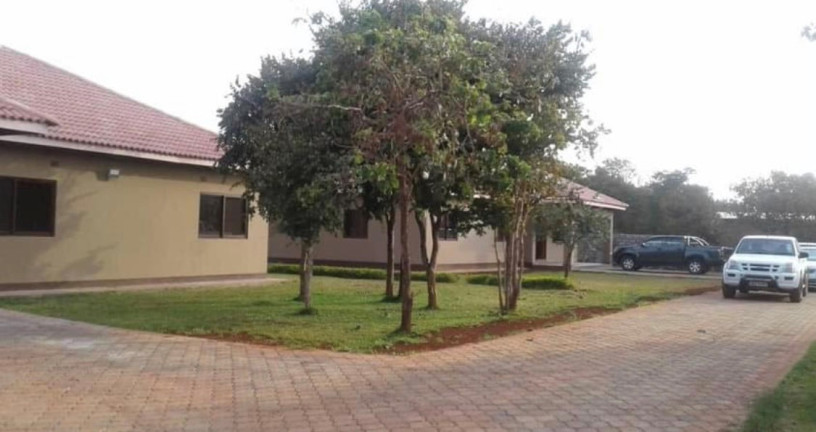 3-bedroom-apartment-for-rent-in-new-kasama-big-2