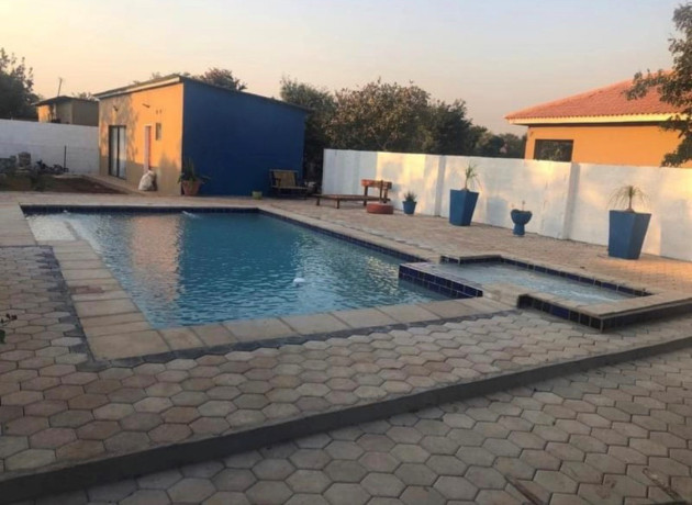 3-bedroom-apartment-for-rent-in-new-kasama-big-3