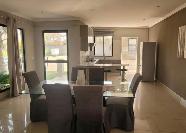 3-bedroom-apartment-for-rent-in-new-kasama-big-5