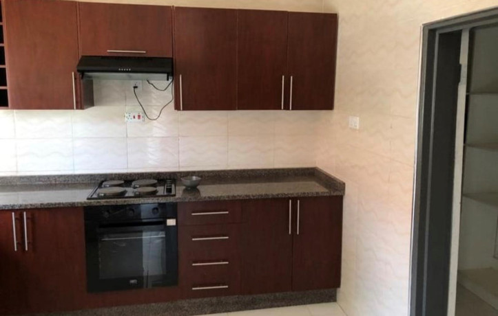 2-bedroom-flat-for-rent-in-chalala-big-5