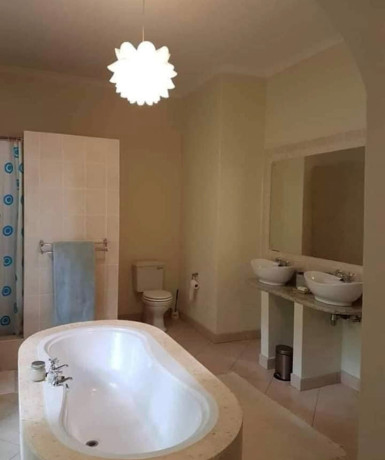 4-bedroom-house-for-rent-in-new-kasama-big-0