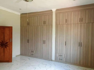 6-bedroom-house-for-sale-in-new-kasama