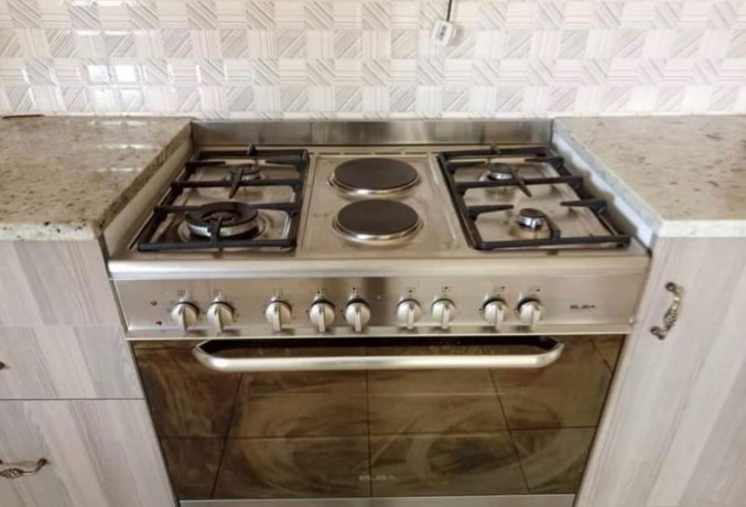 6-bedroom-house-for-sale-in-new-kasama-big-3