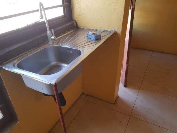 1-bedroom-flat-for-rent-in-chalala-big-4