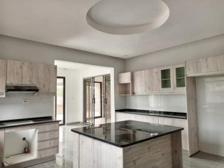 4-bedroom-stand-alone-house-for-sale