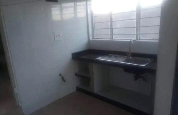 1-bedroom-flat-for-rent-in-meanwood-big-1