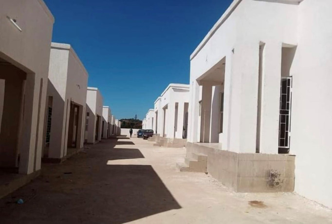 neat-and-spacious-bedsitters-for-rent-in-meanwood-big-1