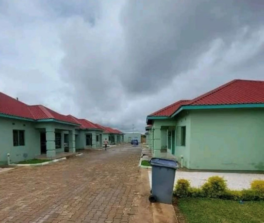 2-bedroom-flat-for-rent-in-ibex-hill-big-0