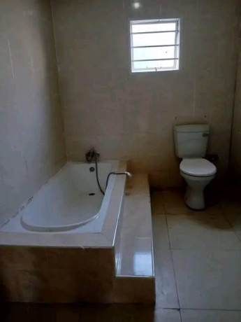 2-bedroom-house-for-rent-in-makeni-big-1