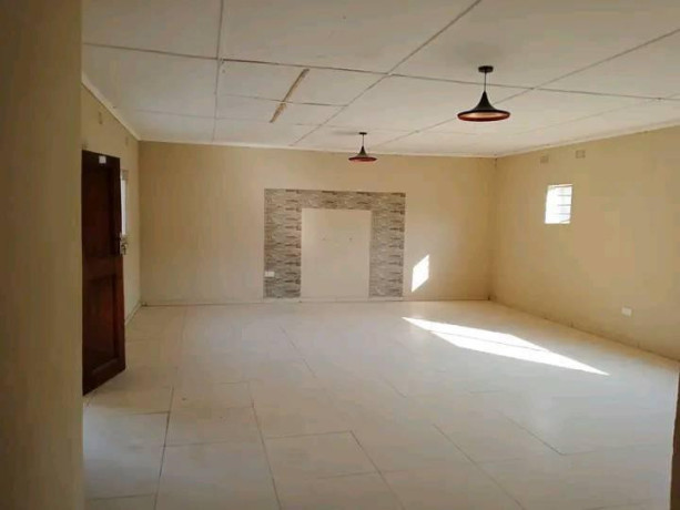 2-bedroom-house-for-rent-in-makeni-big-2