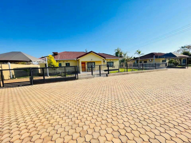 beautiful-2-bedroom-flat-for-rent-in-new-kasama-big-6