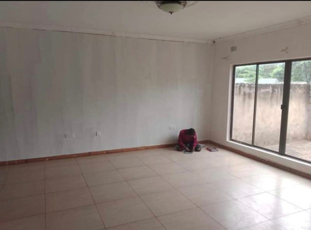 3-bedroom-flat-for-rent-in-new-kasama-big-1