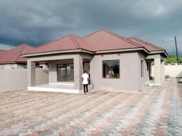 3-bedroom-house-for-sale-in-lilayi-big-0