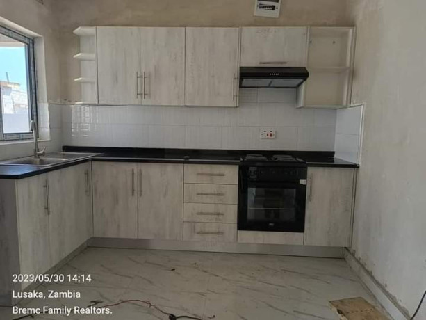 3-bedroom-house-for-sale-in-lilayi-big-7